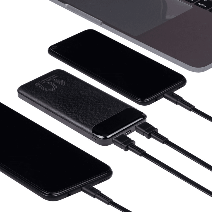 RIVACASE zunanja baterija powerbank 10.000 mAh VA2540 Quick Charge / PD 20W z LCD-jem črn